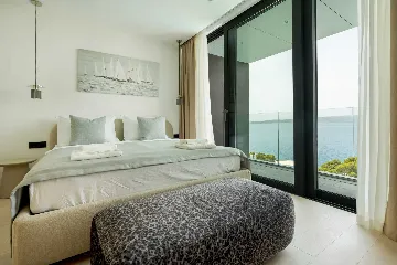 Modern Seaside Villa with Pool in Baška Voda