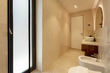 Modern Seaside Villa with Pool in Baška Voda