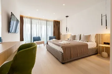 Modern Seaside Villa with Pool in Baška Voda