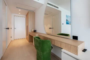 Modern Seaside Villa with Pool in Baška Voda