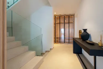 Modern Seaside Villa with Pool in Baška Voda