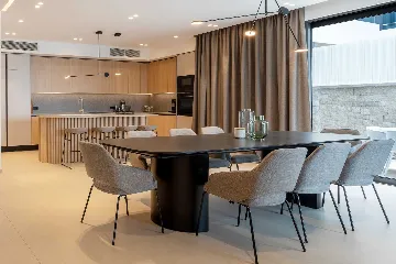 Modern Seaside Villa with Pool in Baška Voda