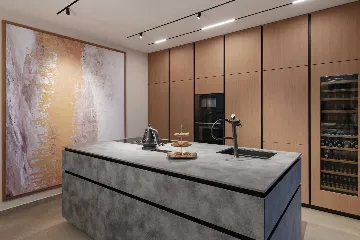 Contemporary Villa Retreat with Pool in Krnica