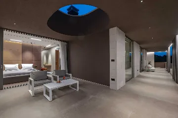 Contemporary Villa Retreat with Pool in Krnica