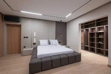 Contemporary Villa Retreat with Pool in Krnica