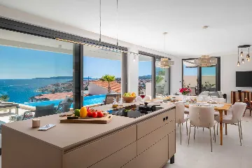 Modern Family Villa with Pool in Okrug Gornji