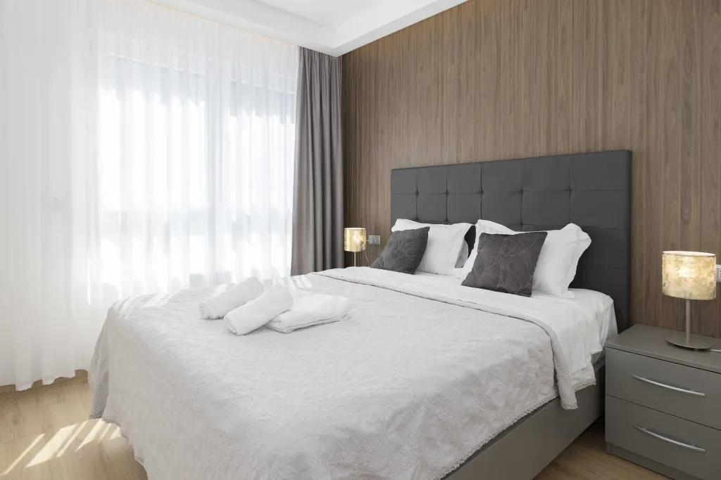 Modern Villa with Heated Pool and Jacuzzi, Makarska
