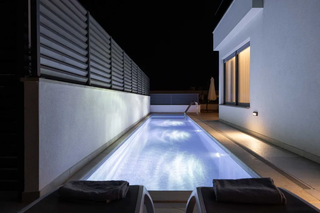 Modern Family Villa with Pool in Makarska