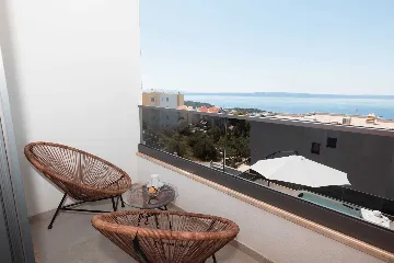 Modern Family Villa with Pool in Makarska