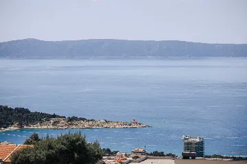 Modern Family Villa with Pool in Makarska