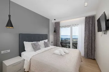 Modern Family Villa with Pool in Makarska