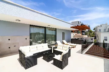 Contemporary Villa with Five Baths in Primošten