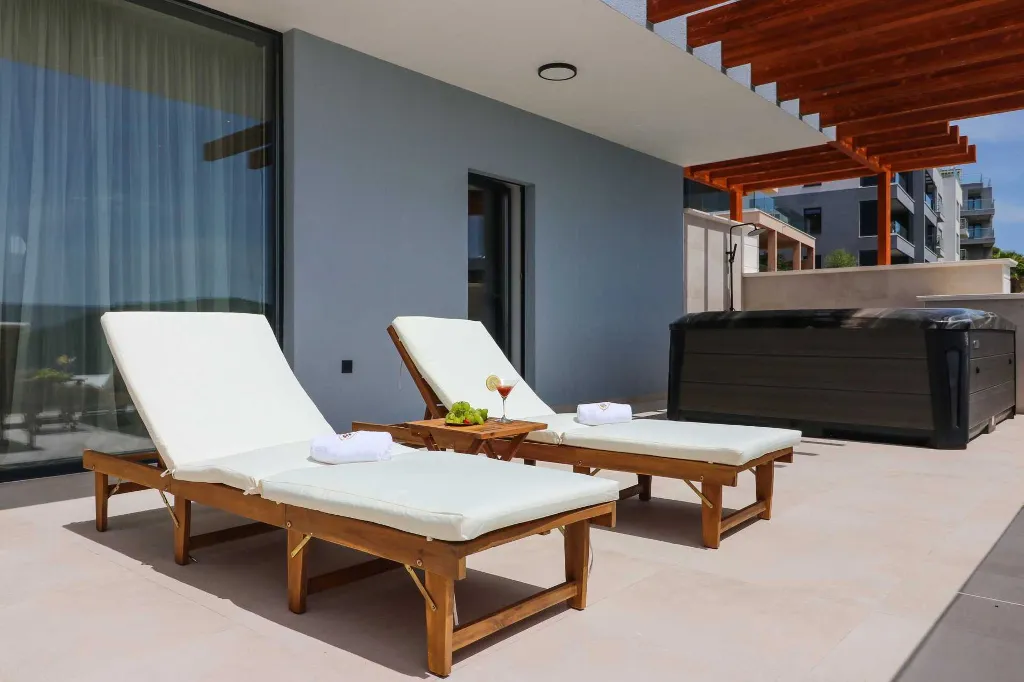 Contemporary Villa with Five Baths in Primošten
