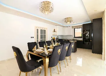 Contemporary Villa with Five Baths in Primošten