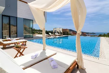 Contemporary Villa with Five Baths in Primošten