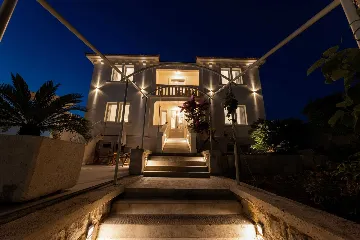 Seaside Family Villa with Pool in Kaštel Lukšić