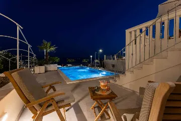 Seaside Family Villa with Pool in Kaštel Lukšić