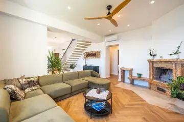 Seaside Family Villa with Pool in Kaštel Lukšić