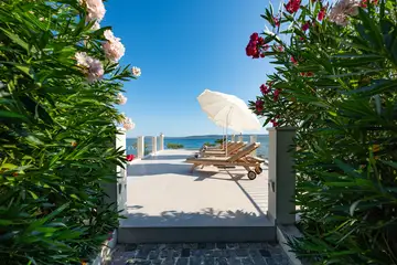 Seaside Family Villa with Pool in Kaštel Lukšić