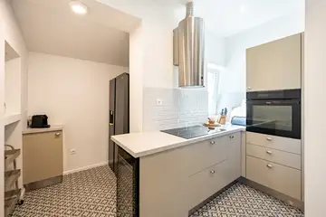 Seaside Family Villa with Pool in Kaštel Lukšić