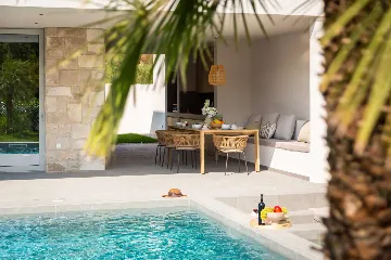 Modern Villa with Pool and Sports Courts in Srinjine