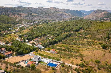 Modern Villa with Pool and Sports Courts in Srinjine