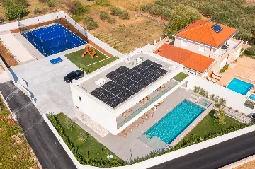 Modern Villa with Pool and Sports Courts in Srinjine