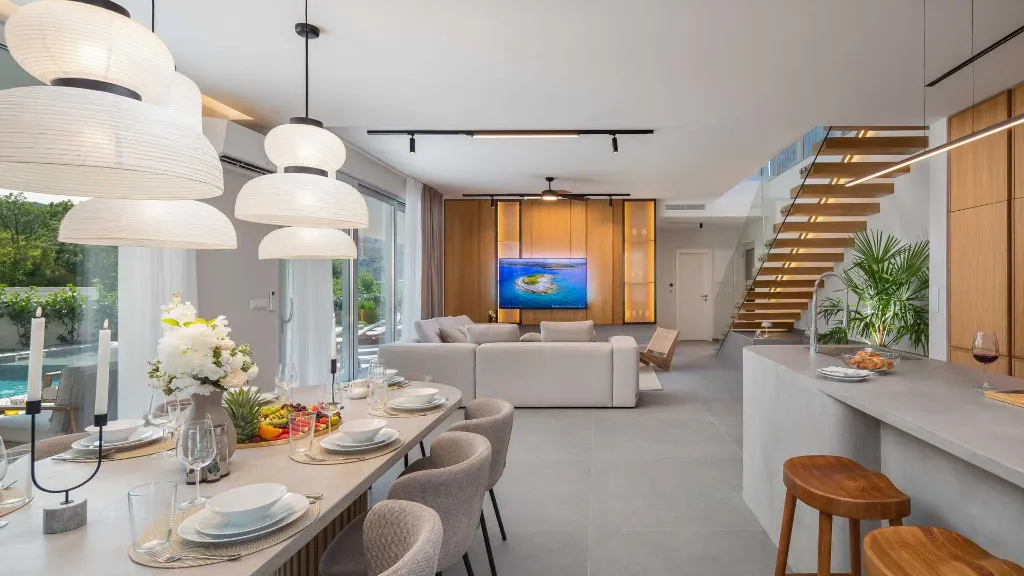Modern Villa with Pool and Sports Courts in Srinjine