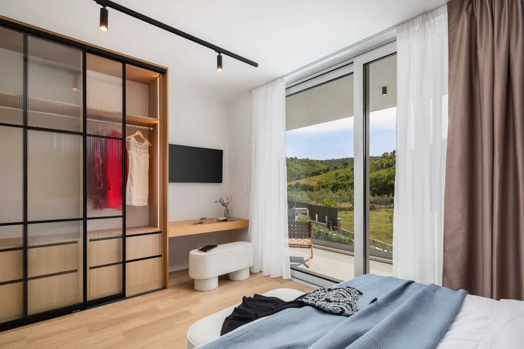 Modern Villa with Pool and Sports Courts in Srinjine