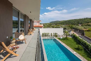 Modern Villa with Pool and Sports Courts in Srinjine