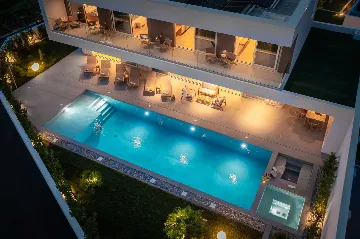 Modern Villa with Pool and Sports Courts in Srinjine