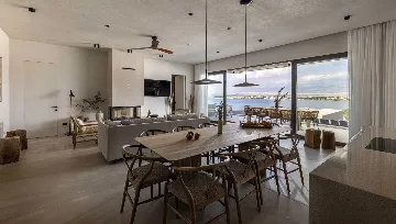 Contemporary Island Villa with Pool in Povljana