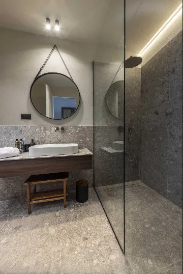 Contemporary Island Villa with Pool in Povljana