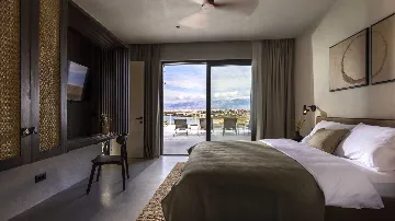 Contemporary Villa Retreat with Pool in Povljana