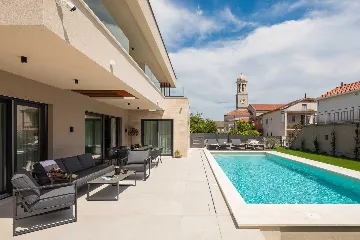 Contemporary Villa with Pool in Kaštel Stari