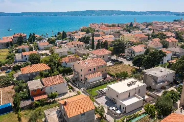 Contemporary Villa with Pool in Kaštel Stari
