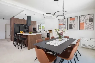 Contemporary Villa with Pool in Kaštel Stari