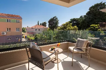 Contemporary Villa with Pool in Kaštel Stari