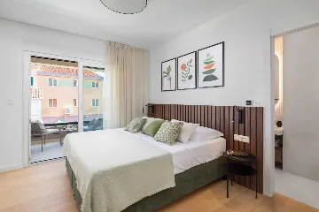 Contemporary Villa with Pool in Kaštel Stari