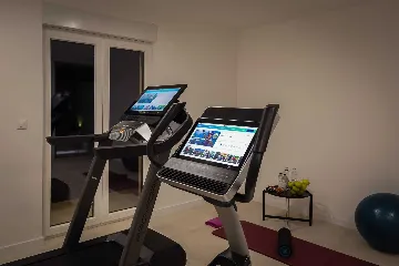 Contemporary Villa with Pool in Kaštel Stari