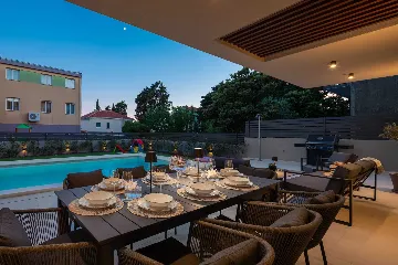 Contemporary Villa with Pool in Kaštel Stari