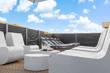 Modern Six-Bedroom Villa with Pool in Makarska