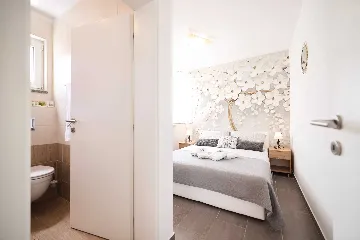 Modern Family Villa with Pool in Nin