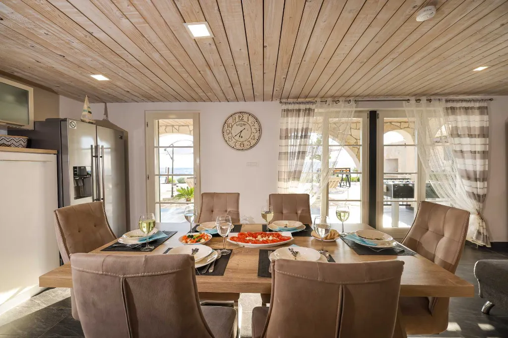 Modern Family Villa with Pool in Senj