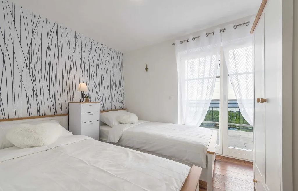 Modern Family Villa with Pool in Senj