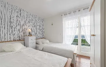 Modern Family Villa with Pool in Senj