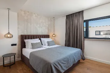 Modern Family Villa with Pool near Primošten