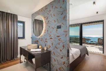 Modern Family Villa with Pool near Primošten