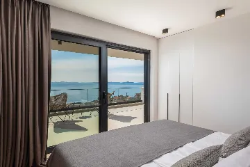 Modern Family Villa with Pool near Primošten