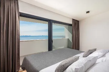 Modern Family Villa with Pool near Primošten